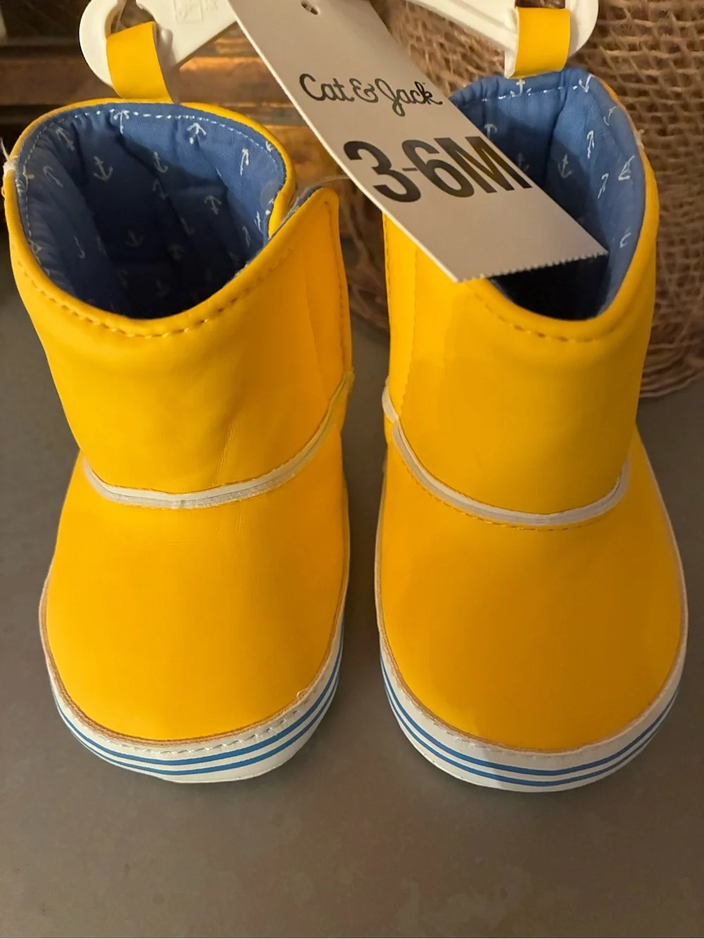 Cat & Jack, NEW WITH TAGS, pre-walker infant BRIGHT LEMON YELLOW rain boots.